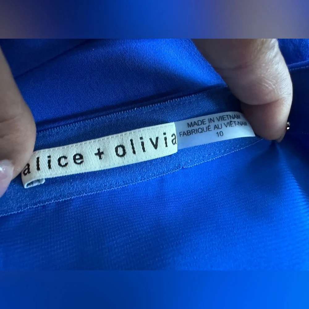 Mini Alice + Olivia Royal Blue Skirt with Asymmetrical Ruffle -‎ Size 10.